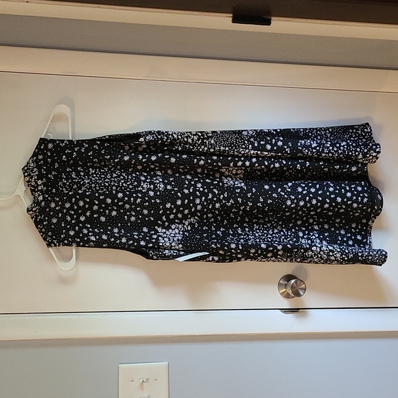 NWT shift dress - Picture 2 of 4